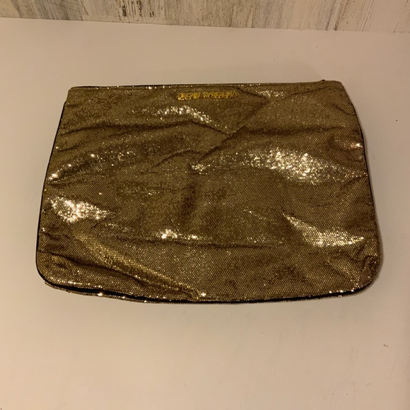 Victoria’s Secret Fold Over Makeup Bag - Picture 3 of 6